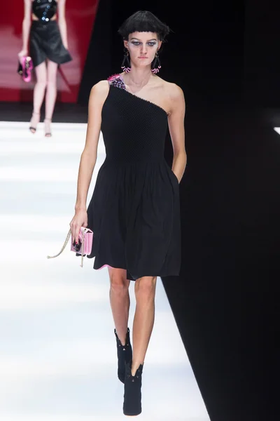 Look 63